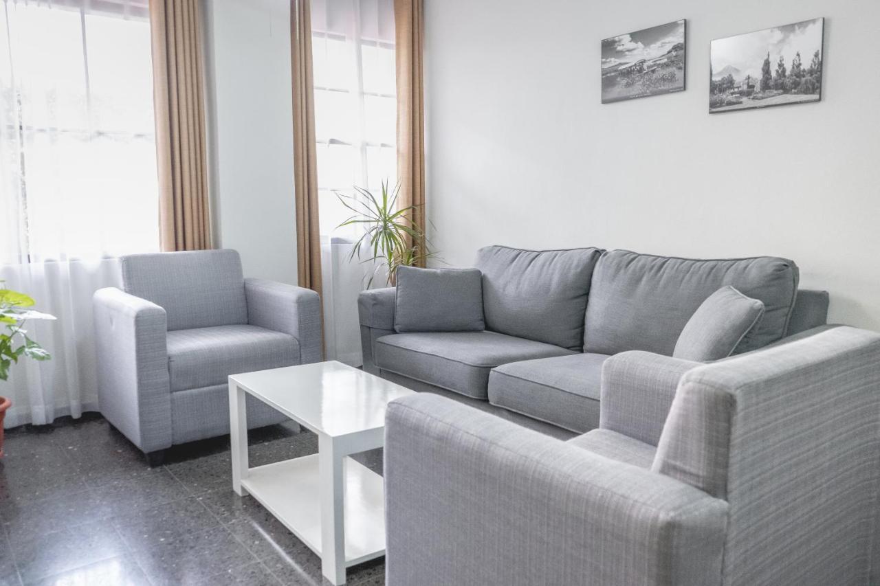Maria Jose Suites San Salvador Ngoại thất bức ảnh